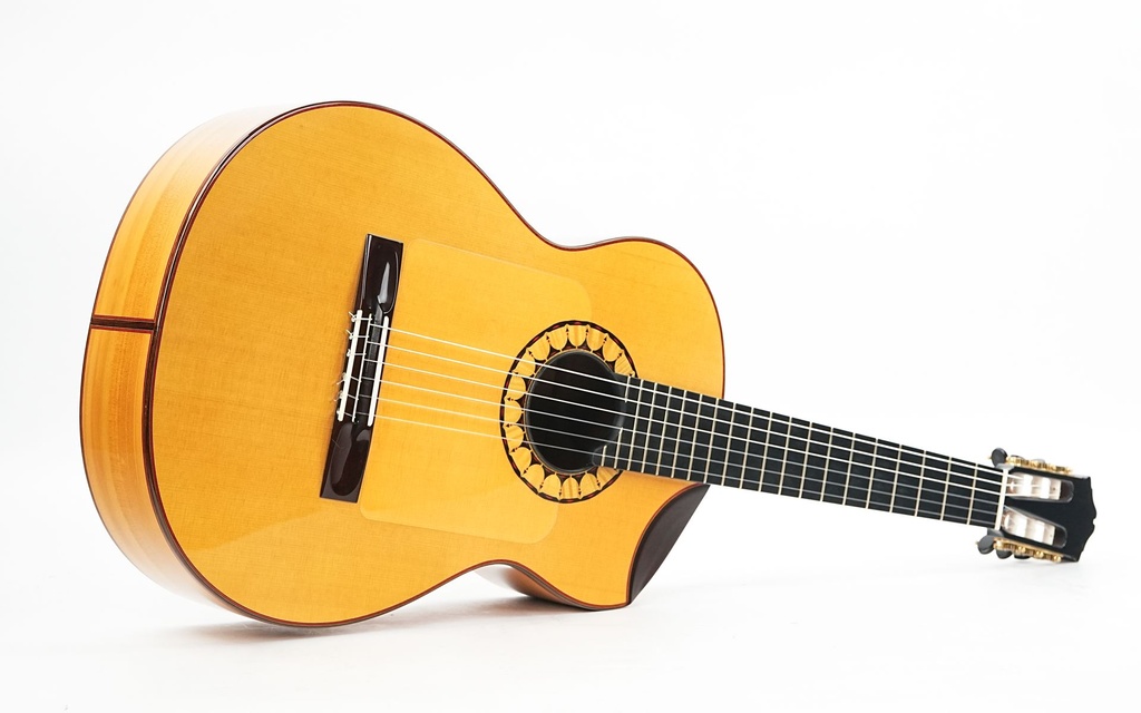 Scharpach Masterbuilt Flamenco Blanca 2015-13.jpg