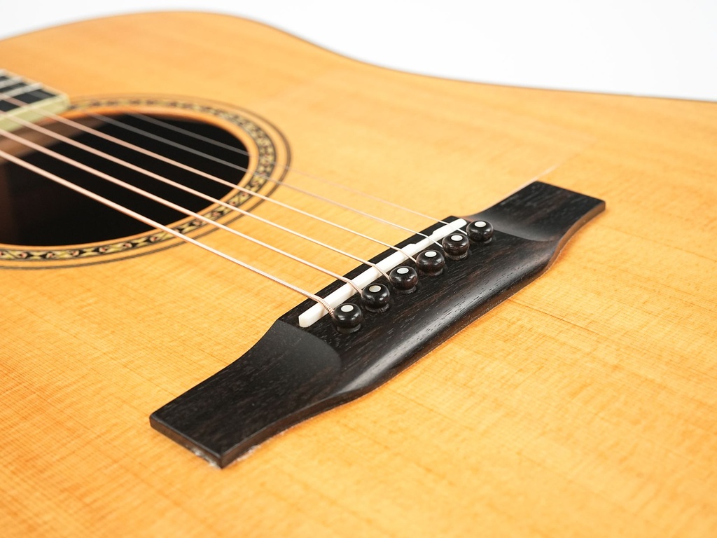 Larrivee D Custom 1993-10.jpg