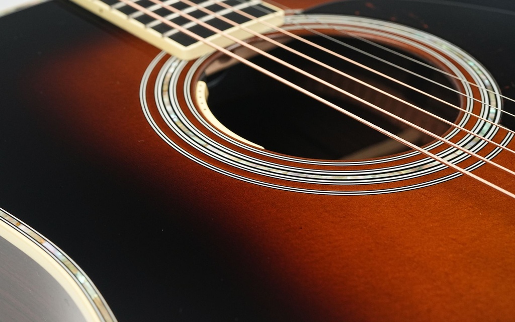 Martin D41 Sunburst Anthem 2022-11.jpg