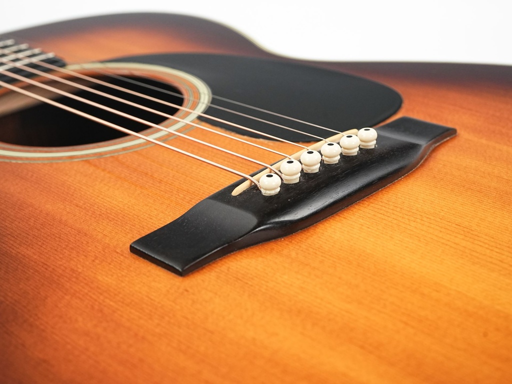 Martin 00028 Shaded 1976-10.jpg