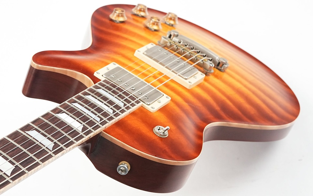 [31376] Patrick James Eggle Macon CT Tea Burst-8.jpg