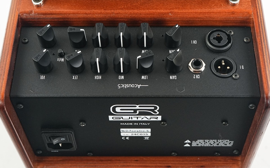 GR Acoustic Guitar Combo 5-6.jpg