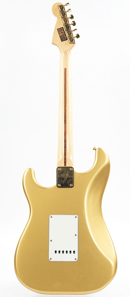 Fender  Stratocaster The Strat Gold  1982-7.jpg