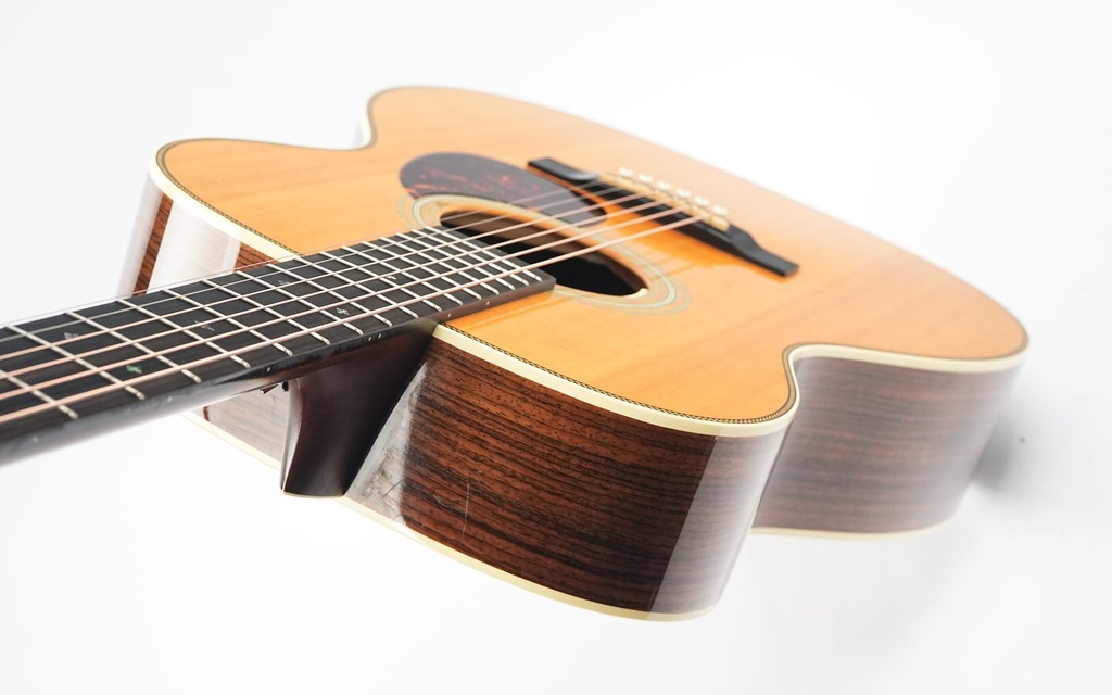 Martin OM28E Rosewood Spruce 2020-8.jpg