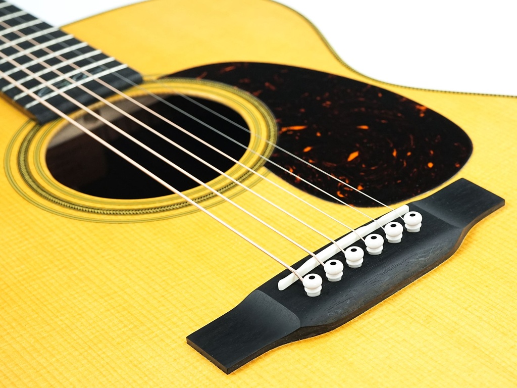 Martin 00028EC Eric Clapton 2025-3-2.jpg