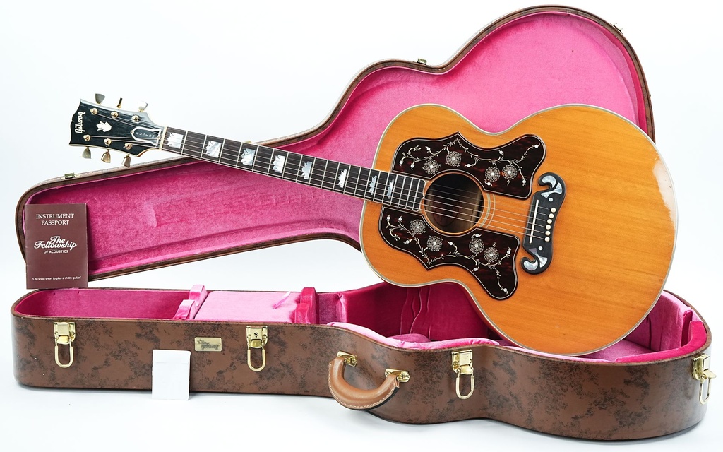 Gibson J200 1963-1.jpg