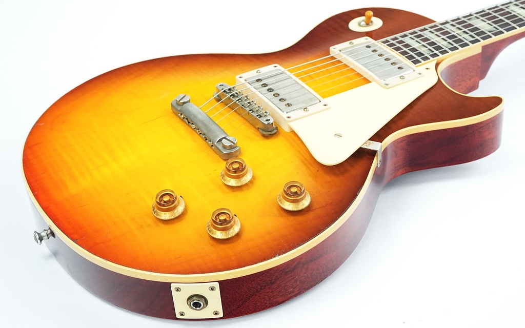 [LPR59LARYTNH1] Gibson Custom Les Paul 1959 Standard Royal Teaburst Light Aged-11.jpg