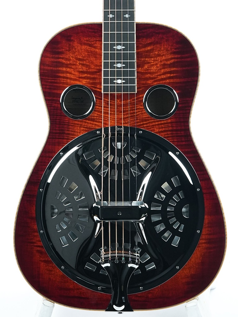 Beard Legacy E Curly Maple-3.jpg