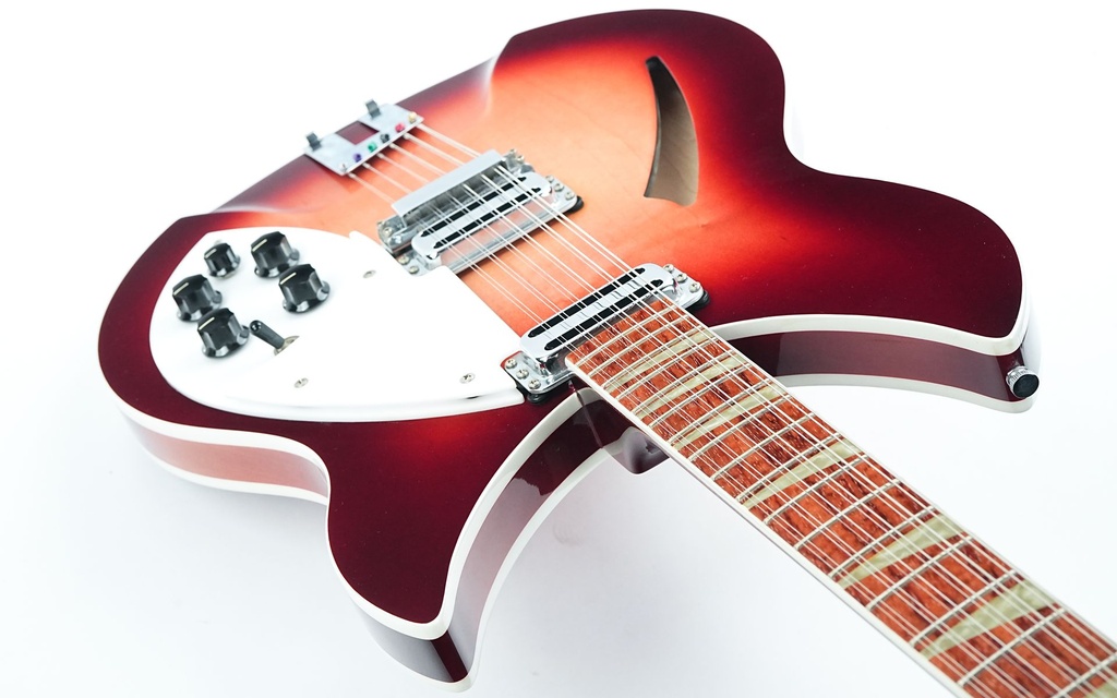 [AP37] Rickenbacker 360 12 string Fireglo 1997-8.jpg