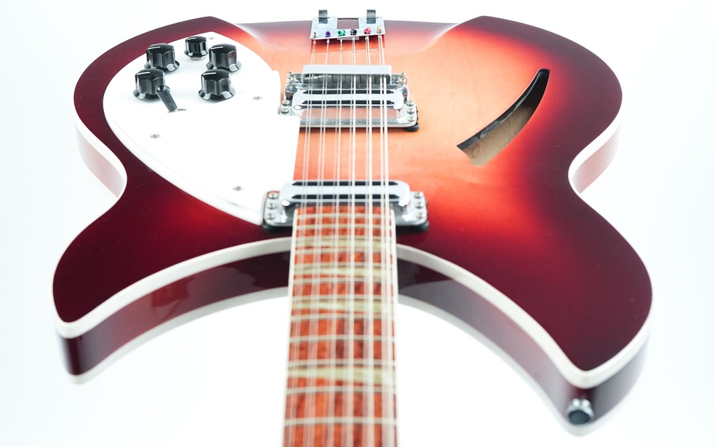 [AP37] Rickenbacker 360 12 string Fireglo 1997-13.jpg