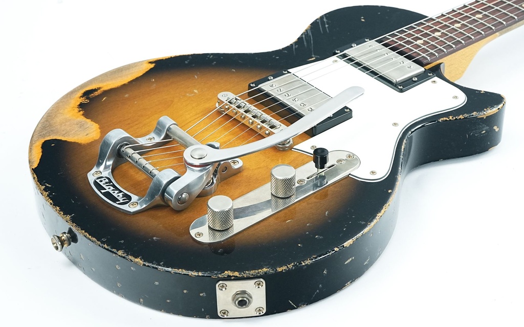 Fano SP6 Alt de Facto 2 Tone Sunburst Bigsby-13.jpg