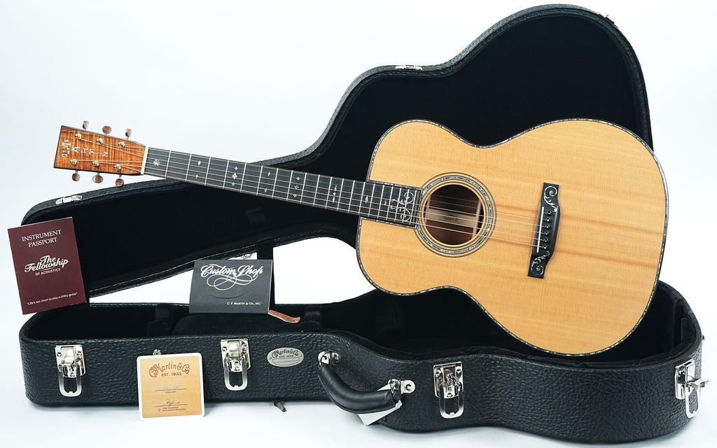 [2490586] Martin Custom Shop OM45 Compass Adirondack Flamed Koa 2021-1.jpg