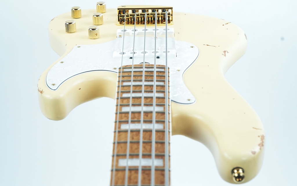 Mayones Jabba HF Aged Yellow 5-13.jpg