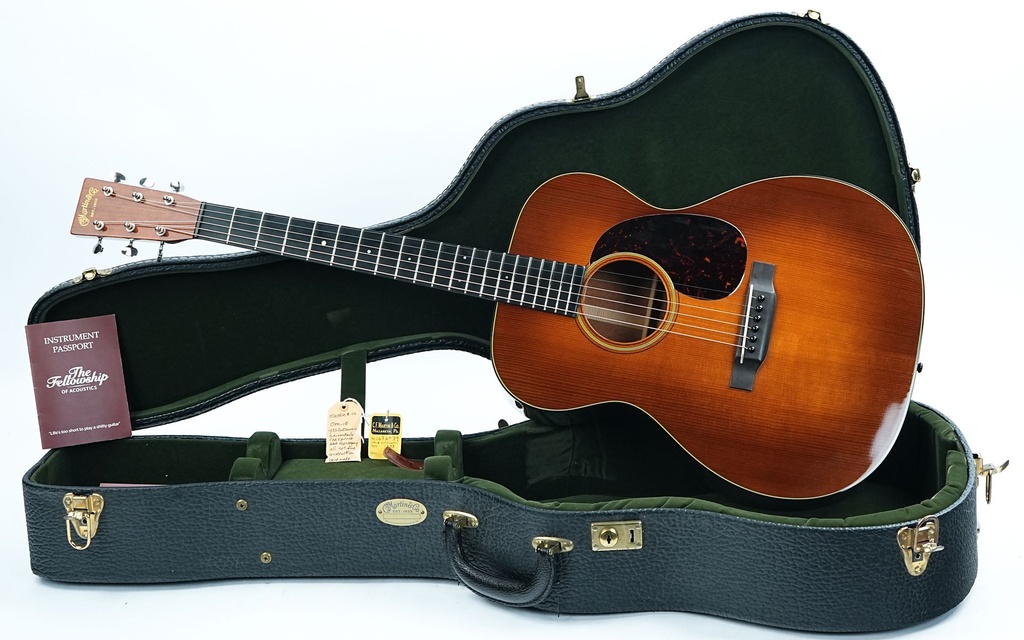 [1676479] Martin Authentic OM18 Shaded 1933 2013-1.jpg
