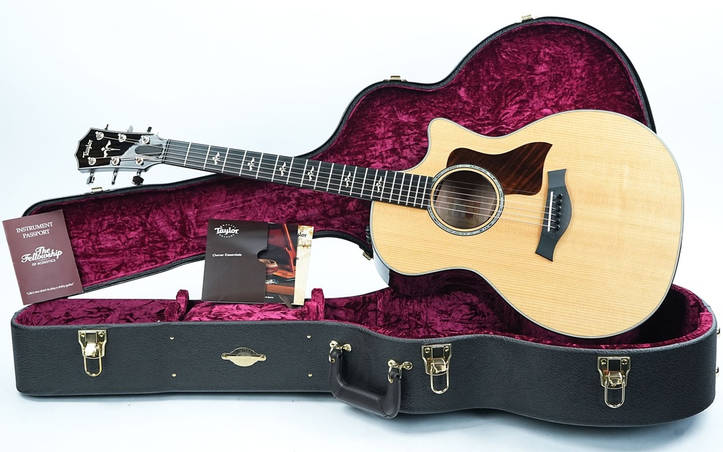 [1212031136] Taylor 614CE 2021-1.jpg