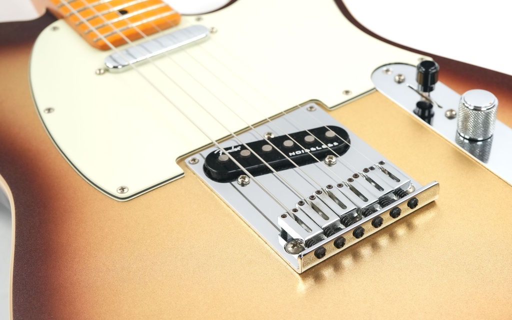 Fender American Ultra Telecaster Mocha Burst 2023-10.jpg