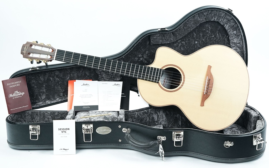 Lowden S32J Jazz Nylon Crossover B-Stock #28383-1.jpg