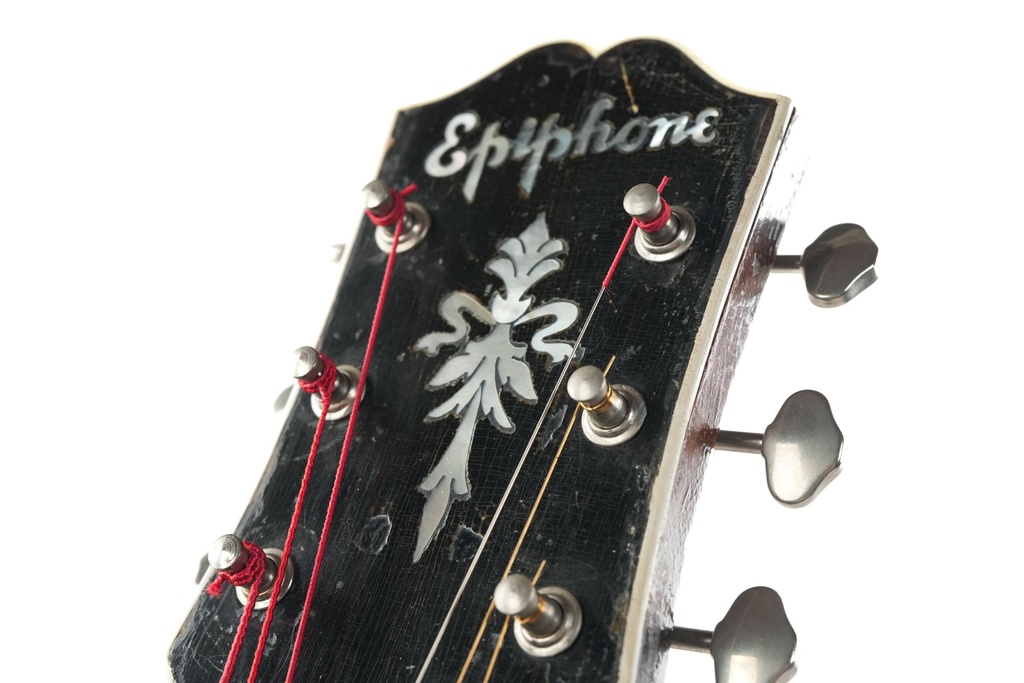 Epiphone Triumph Sunburst 1940-14.jpg