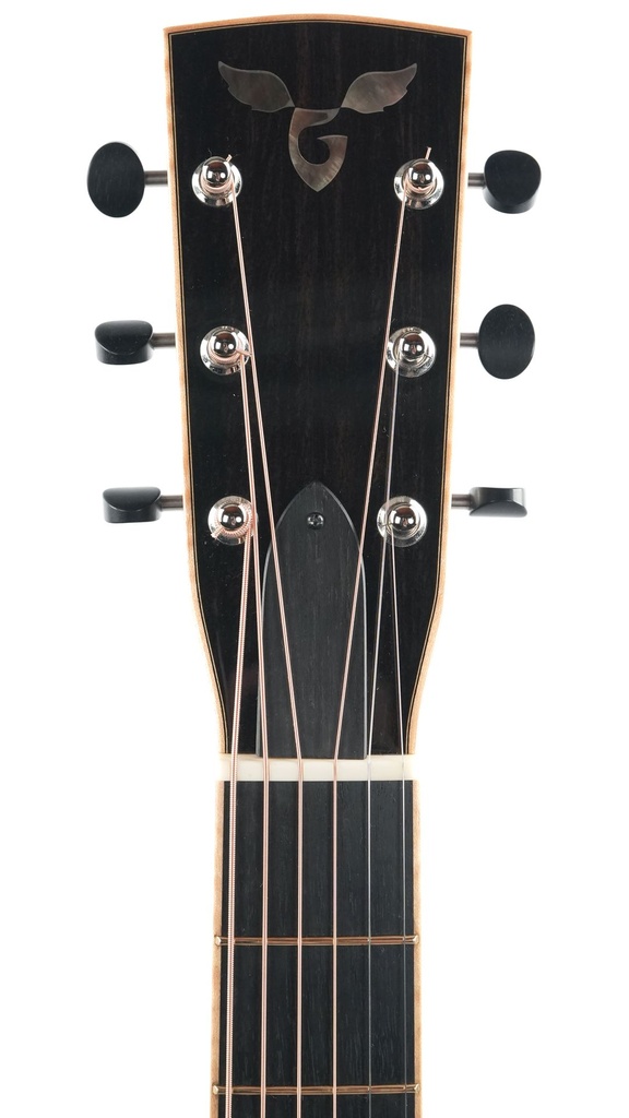 Goodall Traditional OM Adirondack Spruce Indian Rosewood 2017-5.jpg