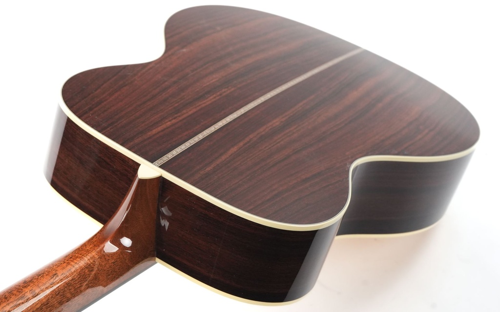 Martin 000-EC 30th Anniversary #2978266-9.jpg