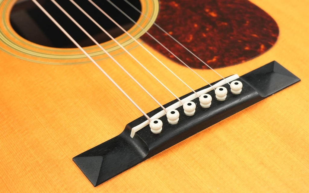 Martin 00028VS Sitka Spruce Indian Rosewood 2015-10.jpg