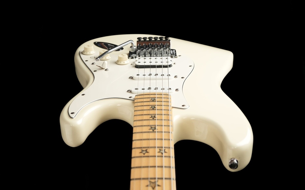 Fender Stratocaster Richie Sambora Olympic White USA 1996-13.jpg
