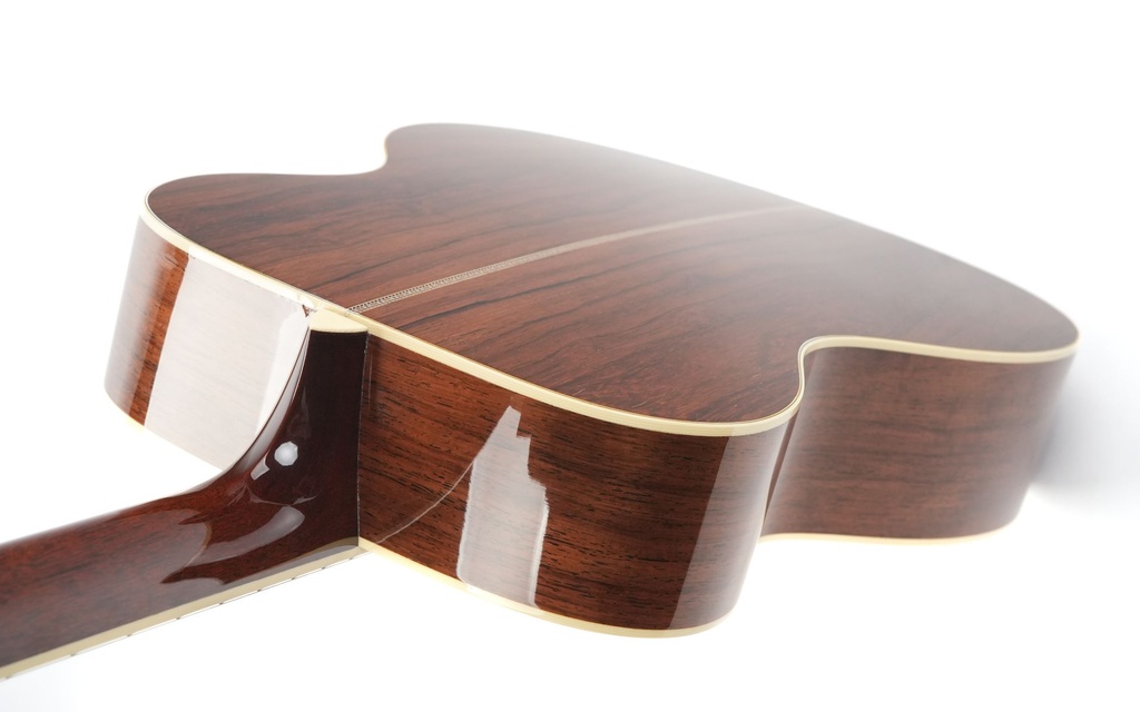 Martin 00042 1939 Authentic VTS 2015-9.jpg