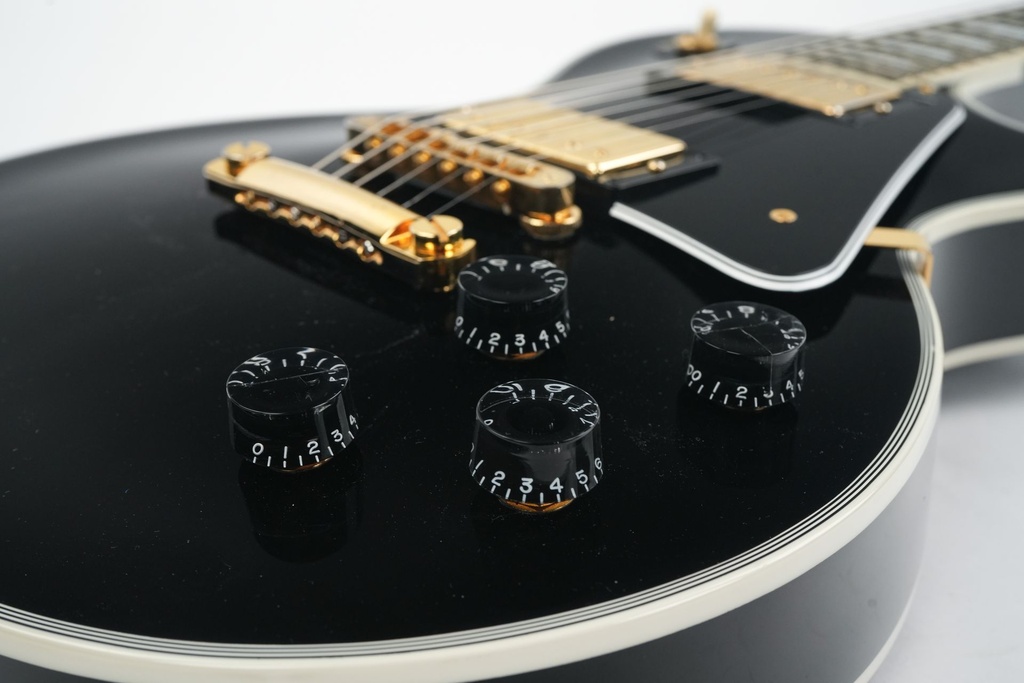 Gibson Customshop Les Paul Custom Ebony Gloss 2020-12.jpg