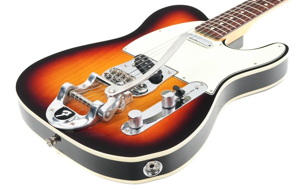 Fender Telecaster Bigsby   1962 reissue  Custom 3 tone sunburst  2001-12.jpg