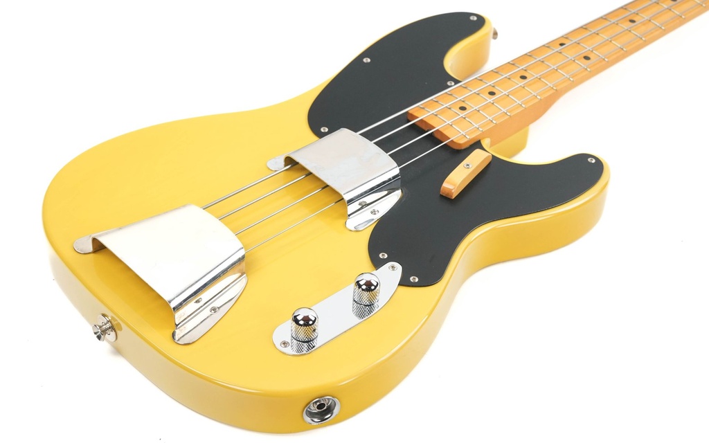 Fender  51 Precision Bass Butterscotch Japan -13.jpg