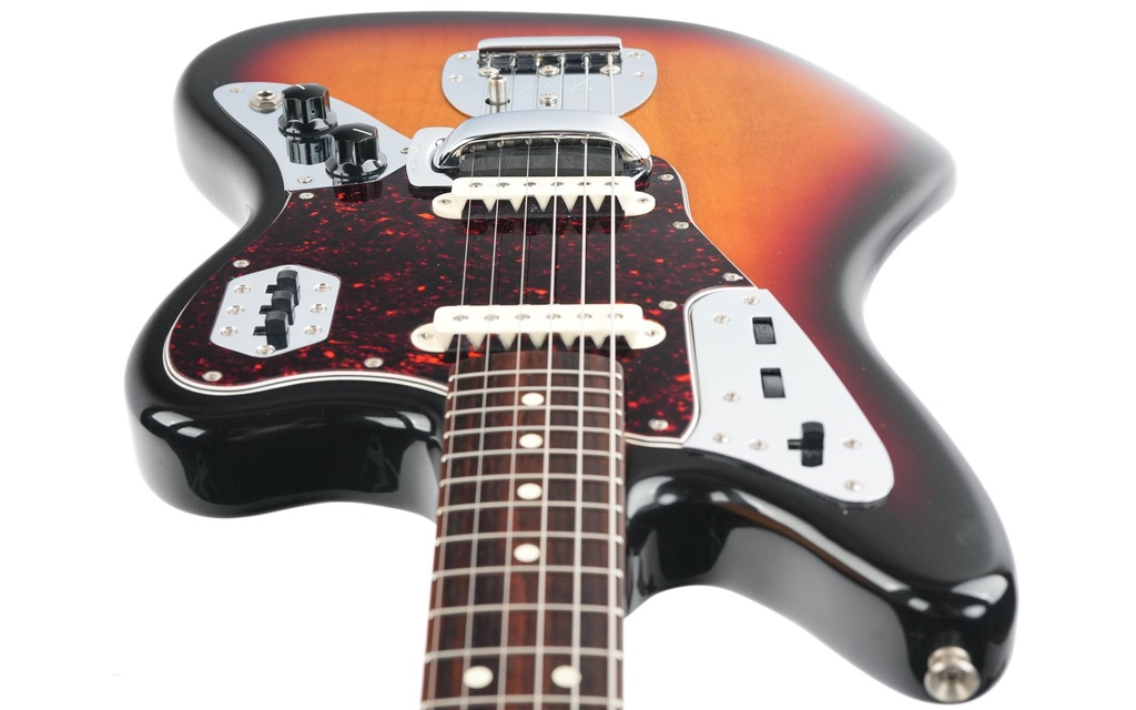 Fender Jaguar AVRI 62 Sunburst 2001-13.jpg