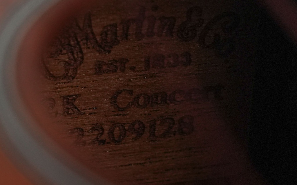 Martin 2KC Concert Ukelele Hawaiian Koa 2021-11.jpg