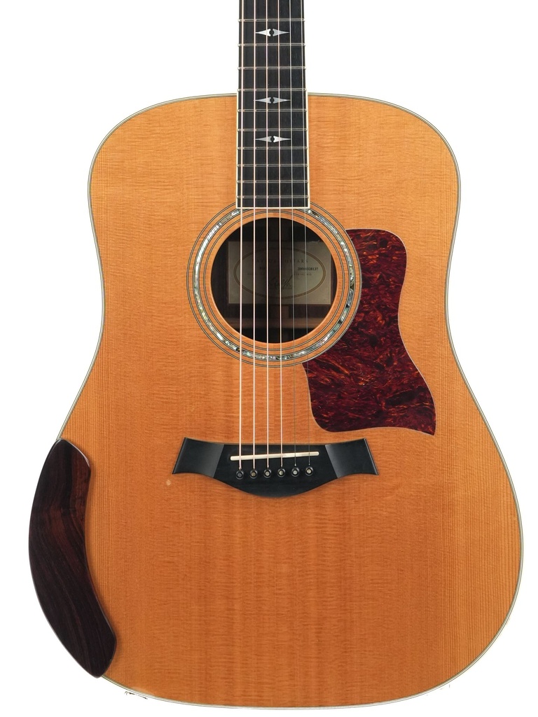 Taylor 810 2001-3.jpg