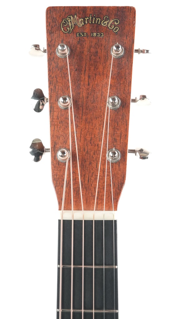 Martin 00DB Jeff Tweedy 2013-4.jpg