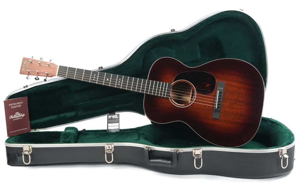 Martin 00DB Jeff Tweedy 2013-1.jpg