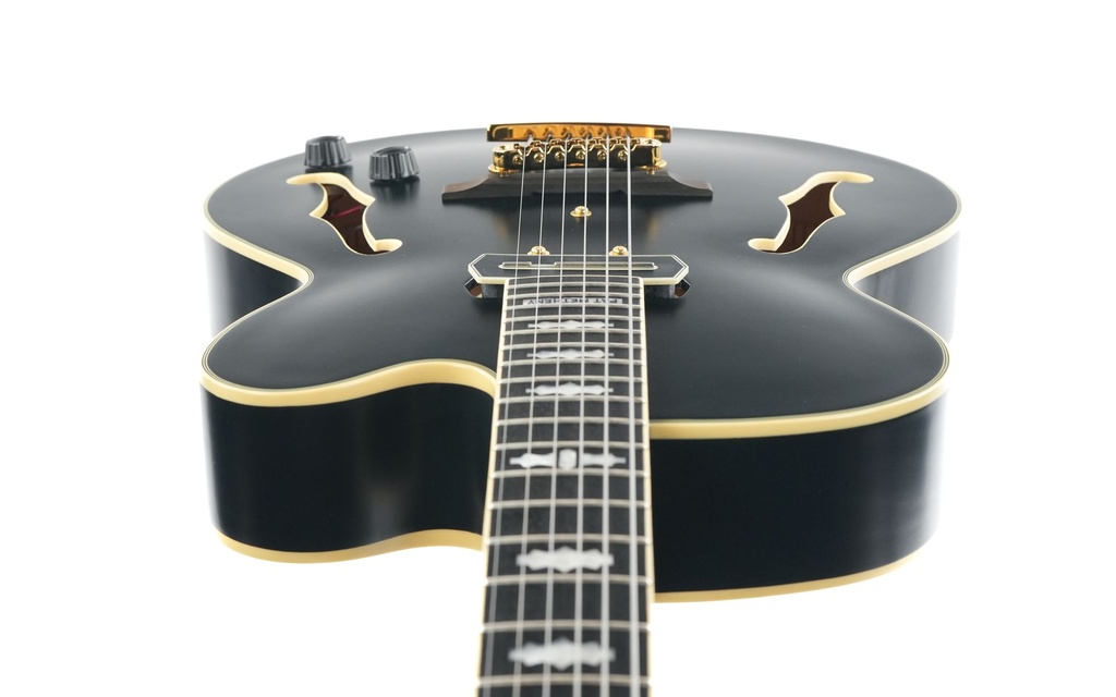 Ibanez PM3C Black Pat Metheny 2024-13.jpg