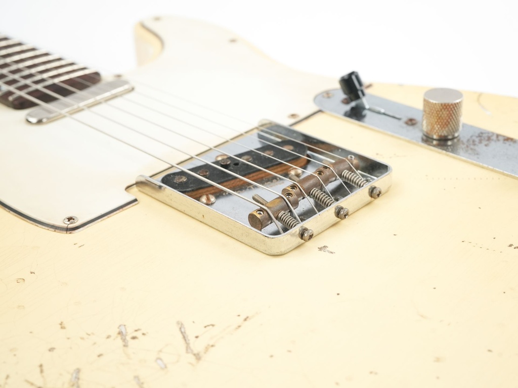 Franchin Classic Mars Vintage White Relic RW 2023-11.jpg