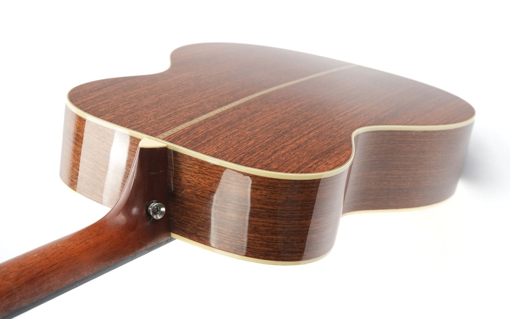 Martin OMJM #1801 2008-9.jpg