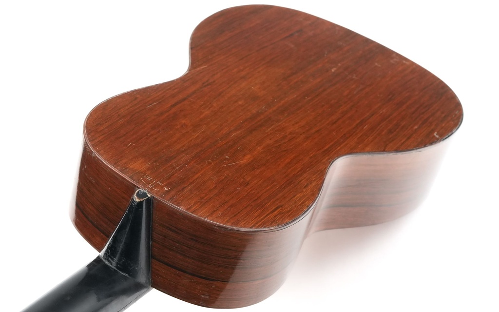 Martin 2-21 Parlor w- original Coffin case 1884-9.jpg