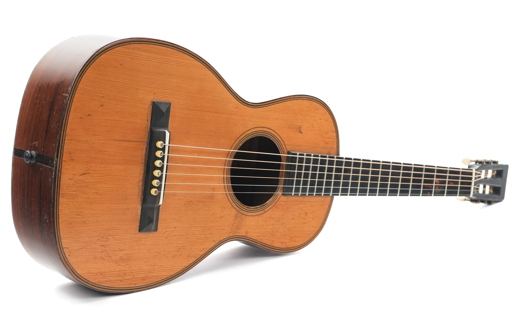 Martin 2-21 Parlor w- original Coffin case 1884-12.jpg