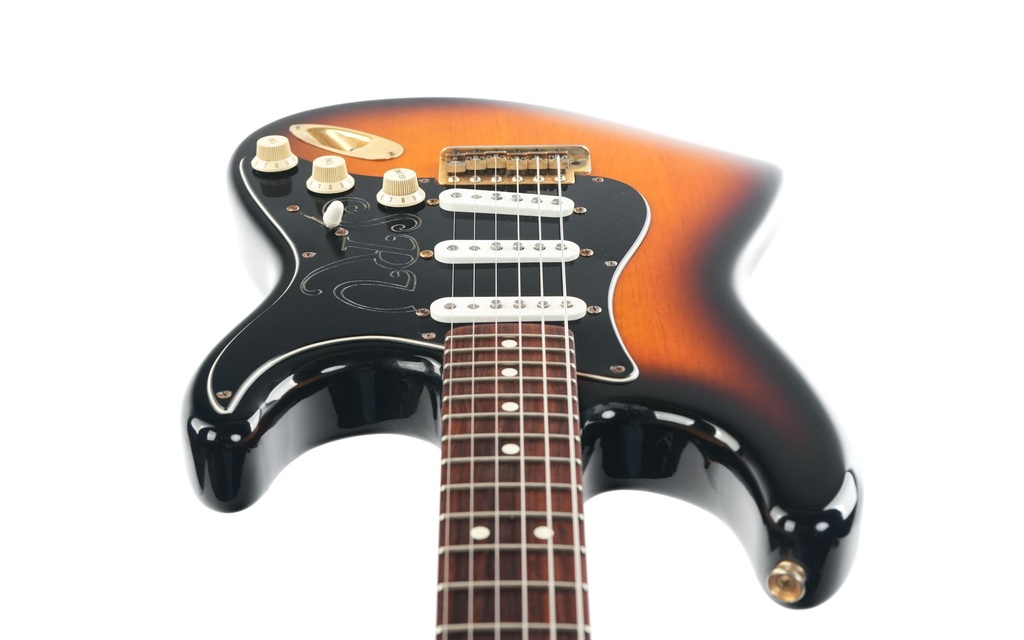 Fender SRV Stratocaster 1993-13.jpg