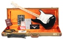 Fender Customs Shop 1956 Stratocaster Black NOS 2007-1.jpg