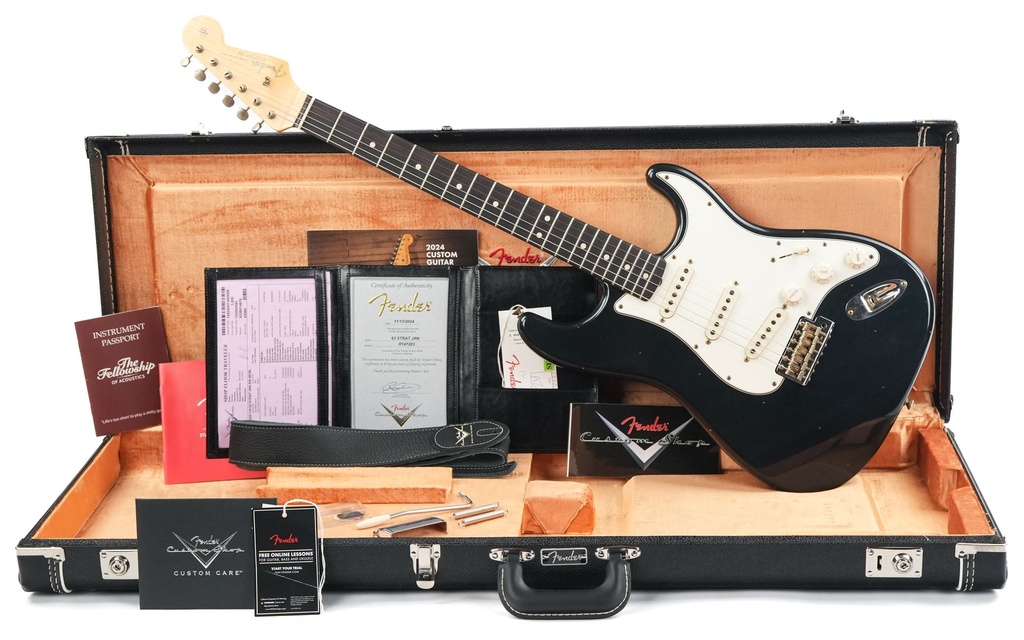 Fender Custom Shop 63 Stratocaster Mercedes Blue Journeyman Relic-1.jpg