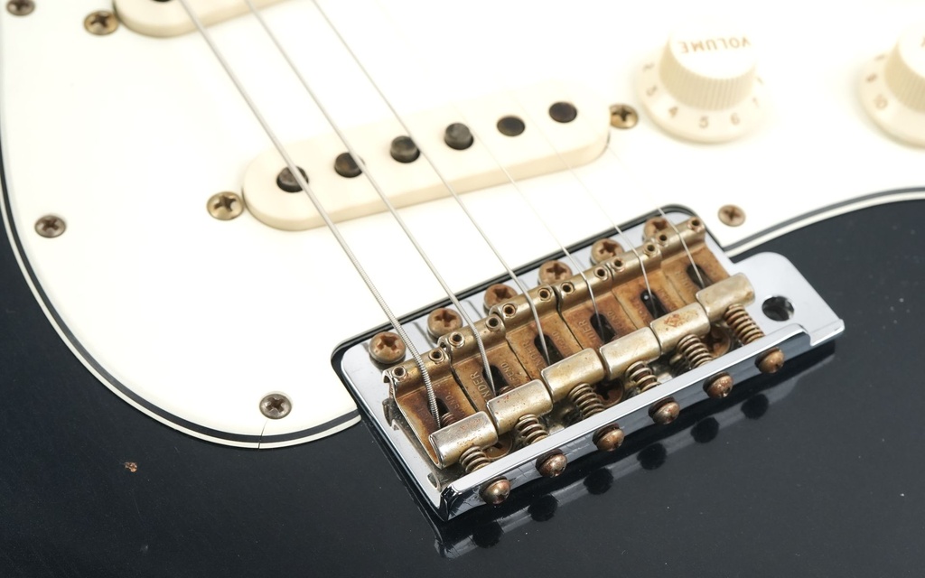 Fender Custom Shop 63 Stratocaster Mercedes Blue Journeyman Relic-11.jpg