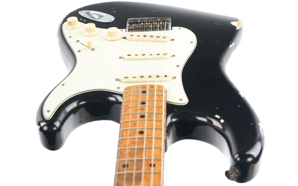 Fender Stratocaster Blackie Refin 1957-12.jpg