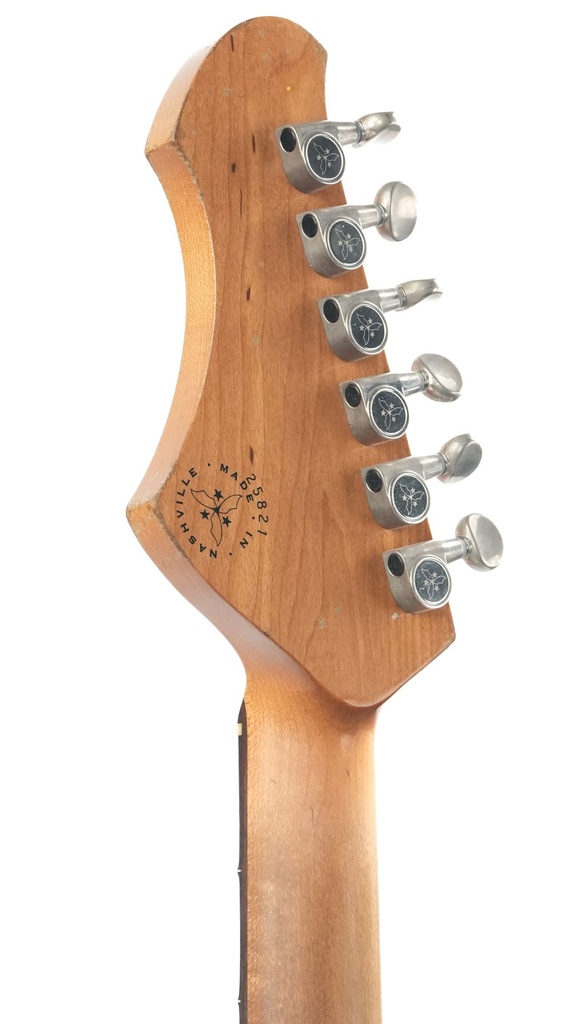 Novo Serus J Vandalism Yellow over '64 3-Tone Sunburst-6.jpg