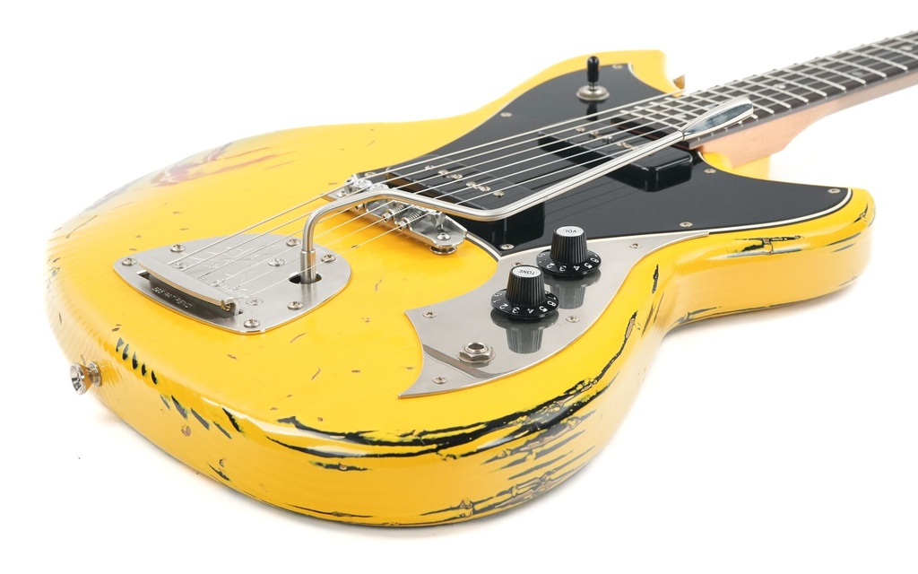 Novo Serus J Vandalism Yellow over '64 3-Tone Sunburst-11.jpg