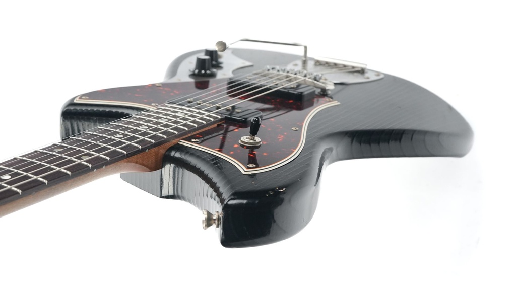 Novo Serus J Bull Black-9.jpg