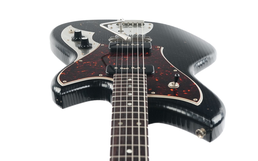 Novo Serus J Bull Black-13.jpg