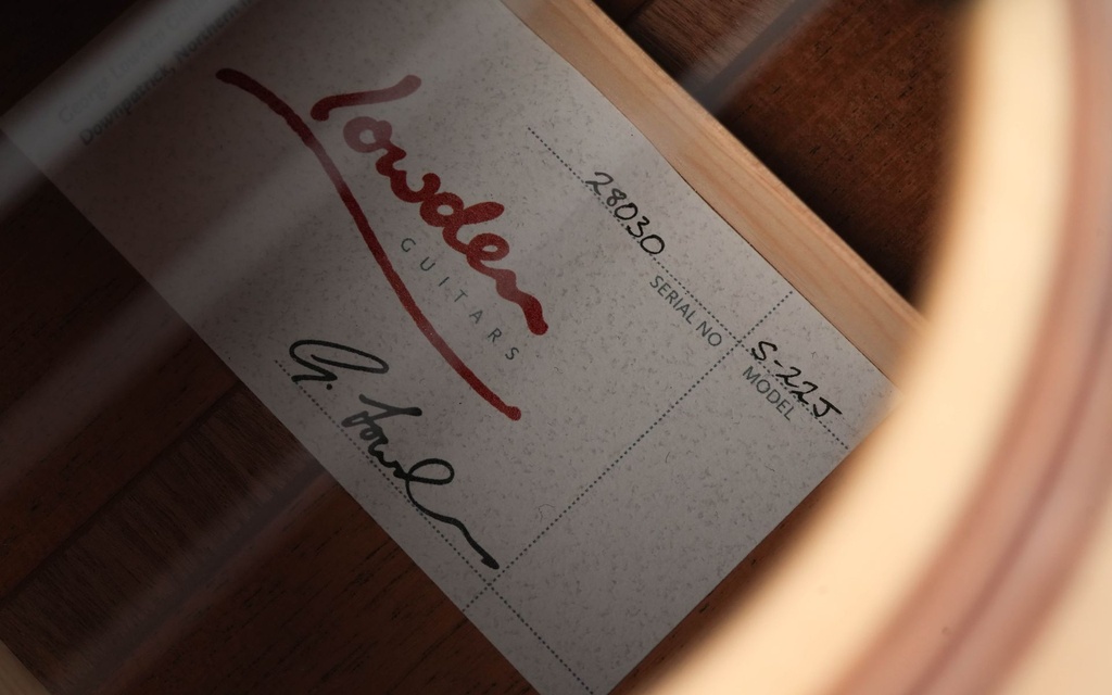 Lowden S22J Jazz Nylon Mahogany Alpine Spruce #28030-13.jpg